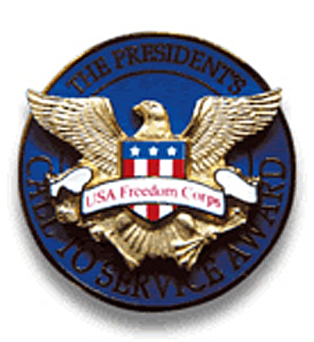 The Presidential Volunteer Service Award pin, awarded to Charles Hamby for his lifetime of more than 4,000 hours of volunteer service