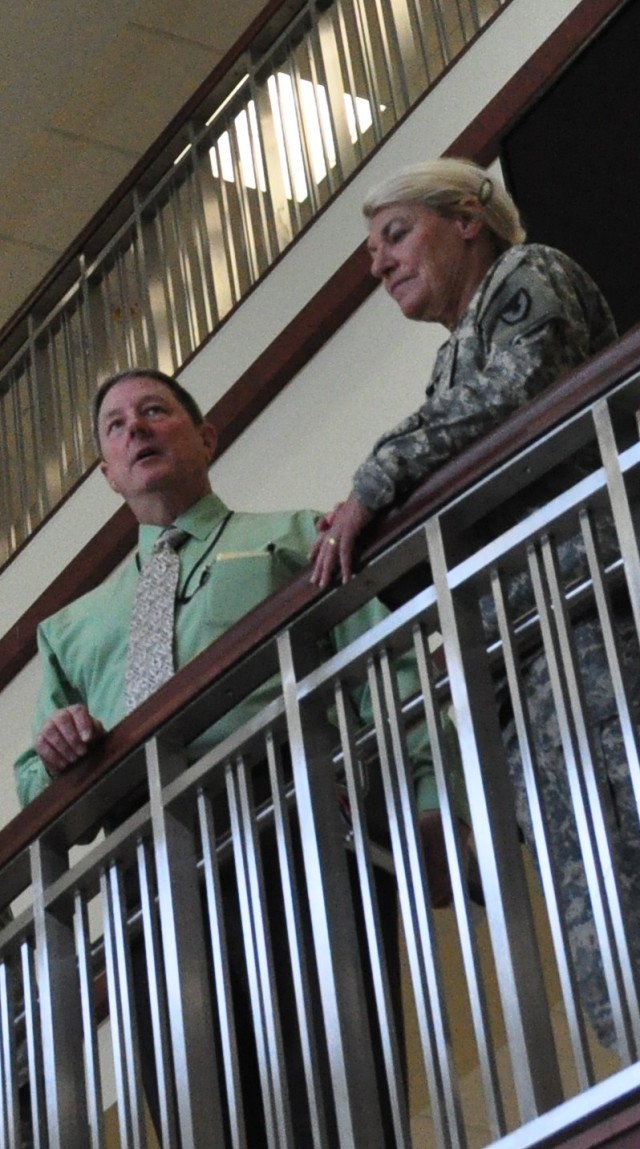 CG, Army Materiel Command, visits FORSCOM Headquarters
