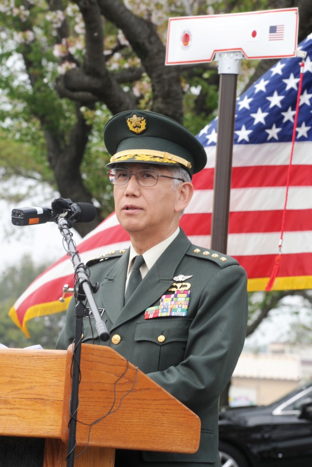 Camp Zama commemorates anniversary of Japan earthquake, tsunami with road-renaming ceremony