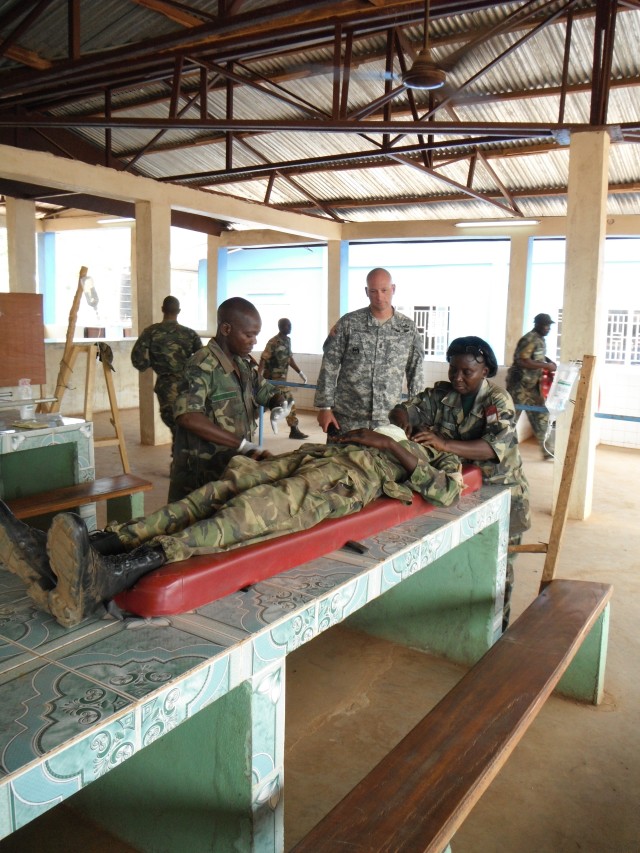 U.S. Soldiers 'train the trainer' in Africa