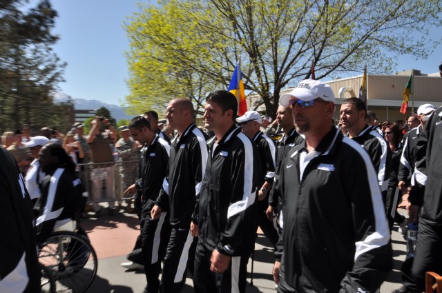 Signal Soldier competes in 2012 Warrior Games
