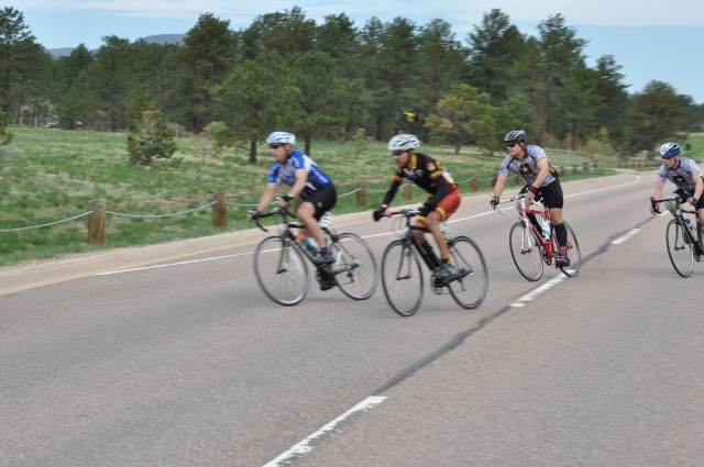Signal Soldier competes in 2012 Warrior Games