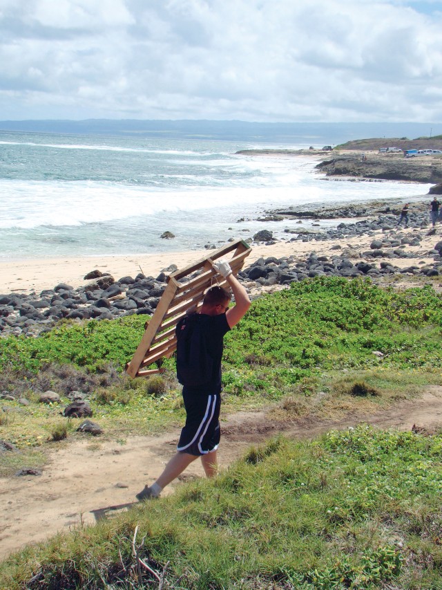 Kaena Point cleanup