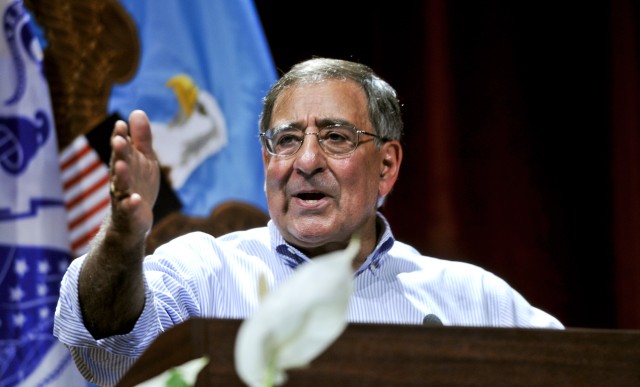 Panetta addresses troops on Fort Benning, Ga.