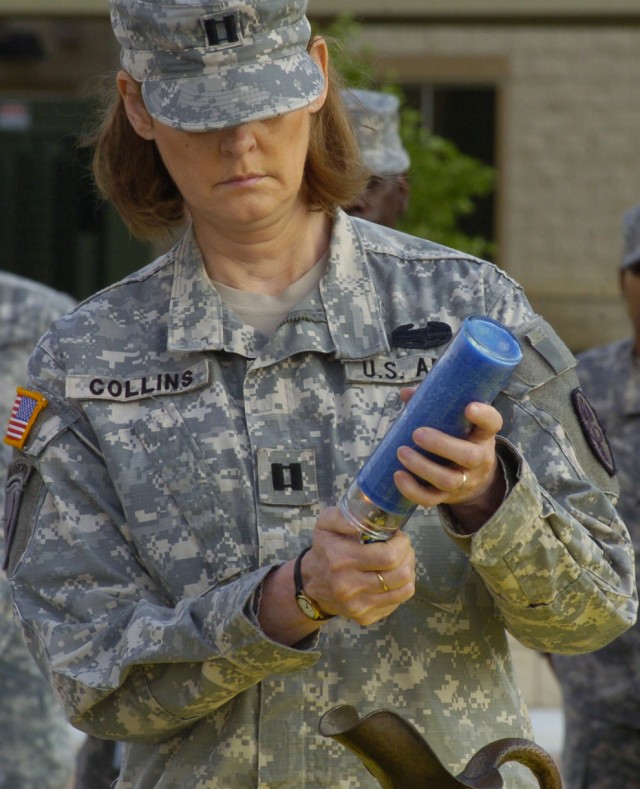 Blessing of the Hands ceremony honors Fort Hood nurses' healing 'touch'