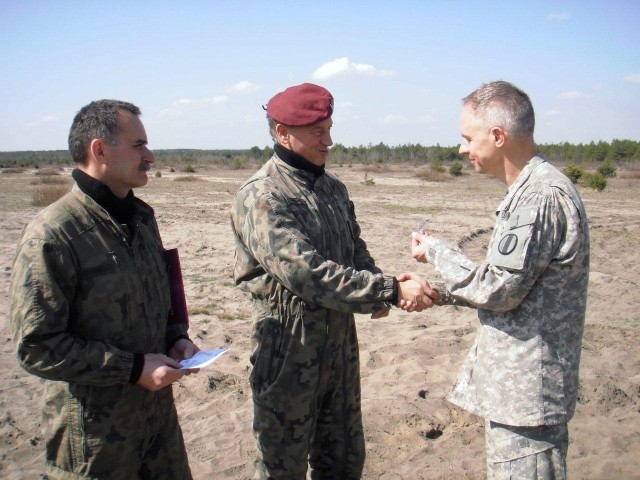 TRADOC Liaison Officer receives Polish jump wings, reconnects with his roots