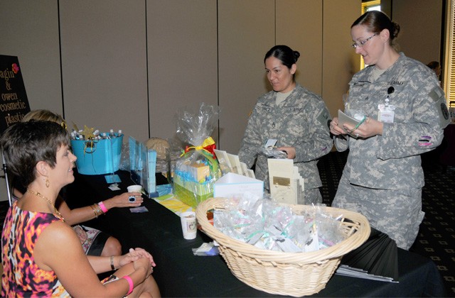 Event educates, informs Soldiers, Families