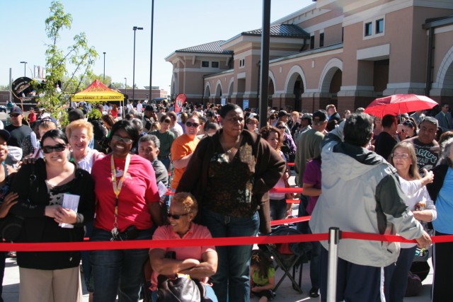 State-of-the-art  commissary opens at Fort Carson
