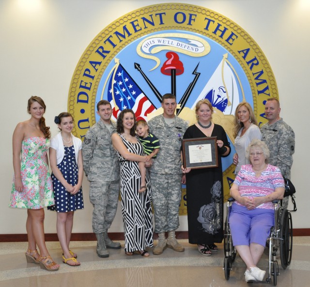 North Carolina Soldier receives Purple Heart at FORSCOM