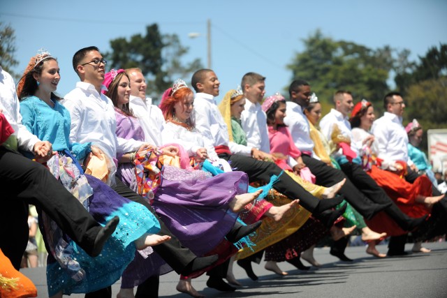 Presidio opens gates to public for DLIFLC Language Day