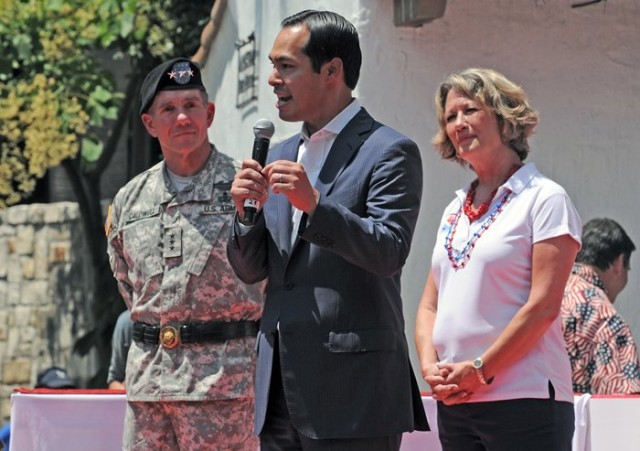 SLIDESHOW: San Antonio hosts first-ever Armed Forces Day River Parade