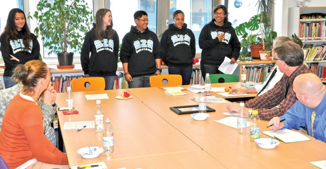 Leaders, parents, administrators brainstorm to support students