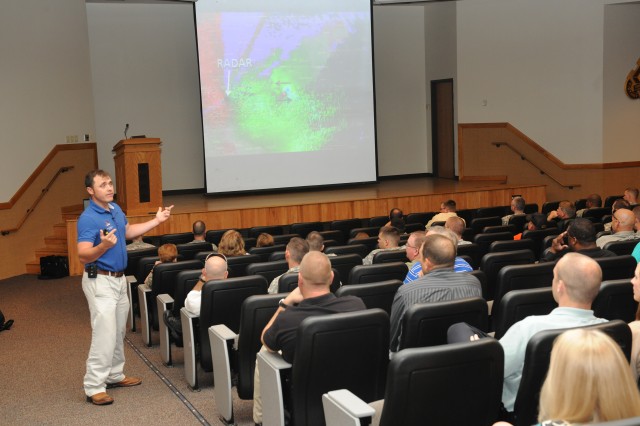 Storm warning: National Weather Service teaches Fort Leonard Wood leaders about Missouri hazardous weather conditions