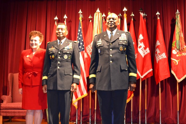 Lt. Gen. Thomas Bostick assumes command of the U.S. Army Corps of Engineers