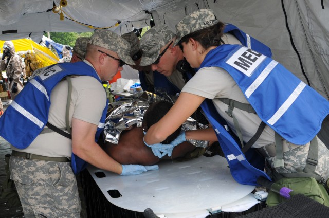 Kentucky's National Guardsmen Work Together for CERFP Evaluations