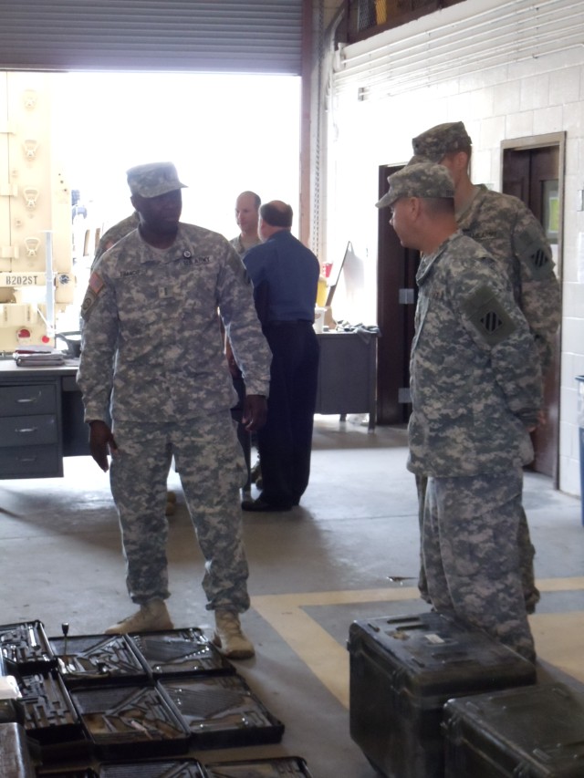 Test, Measurement and Diagnostic Equipment stakeholders visit 3rd Infantry Division