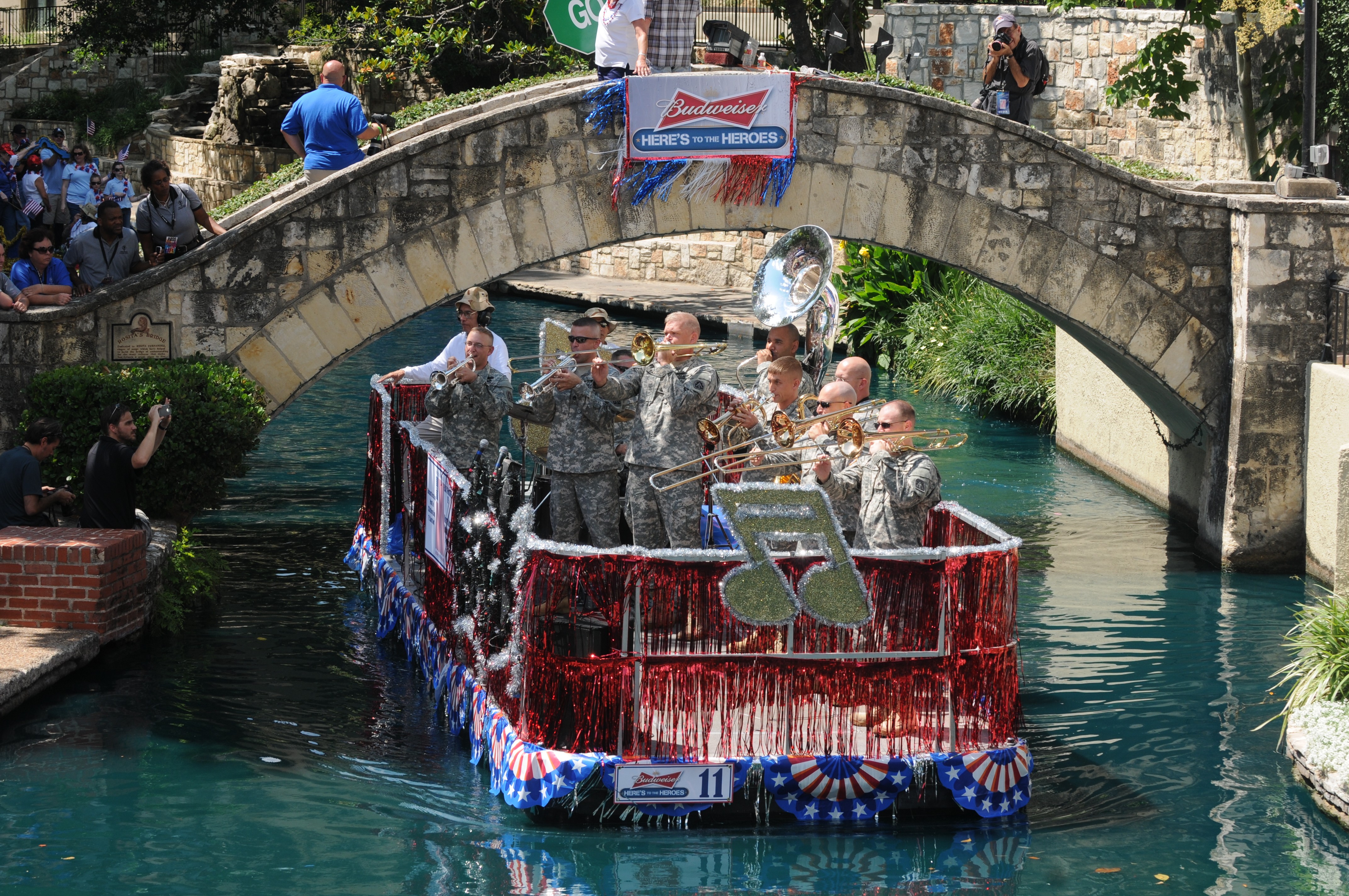 San Antonio Community Military Join Together For First Ever Armed Forces Day River Parade Article The United States Army