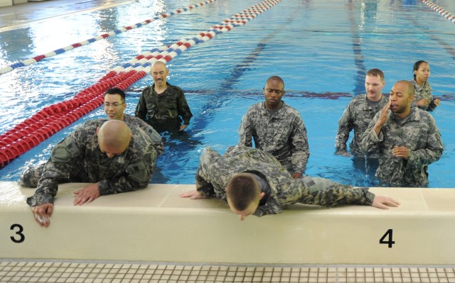 U.S. Soldiers train with Japanese counterparts on water-survival techniques