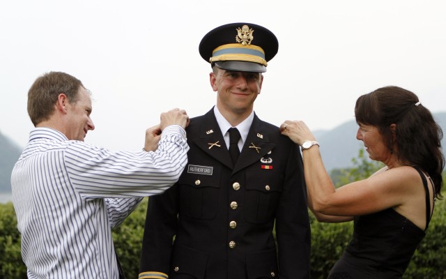 Commissioning an infantry officer