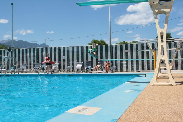 Open swim: Fort Carson community members dive into summer