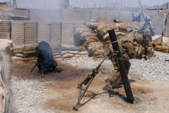 Mortarmen in Afghanistan train with new round | Article | The United ...