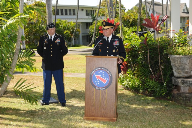 USARPAC Commanding General officiates Purple Heart Ceremony