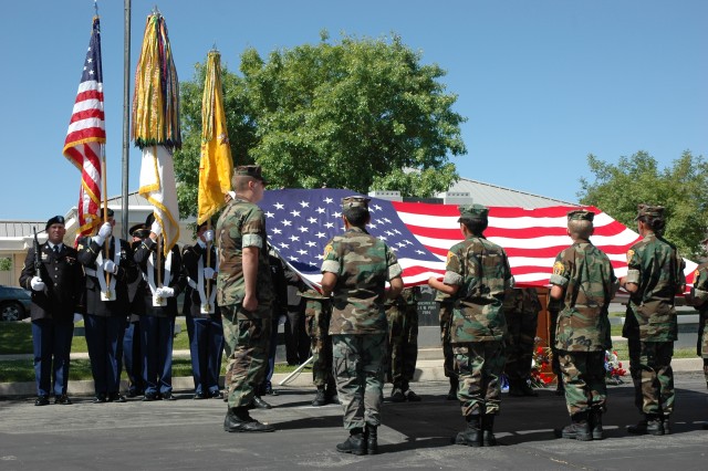 Desert View Cemetery ceremony