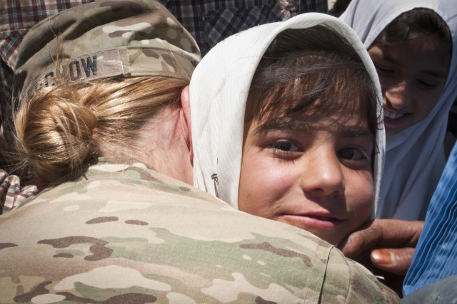 Soldier serves with big heart, helps Afghan children