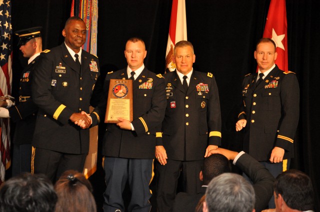 FORSCOM logisticians earn top Army awards