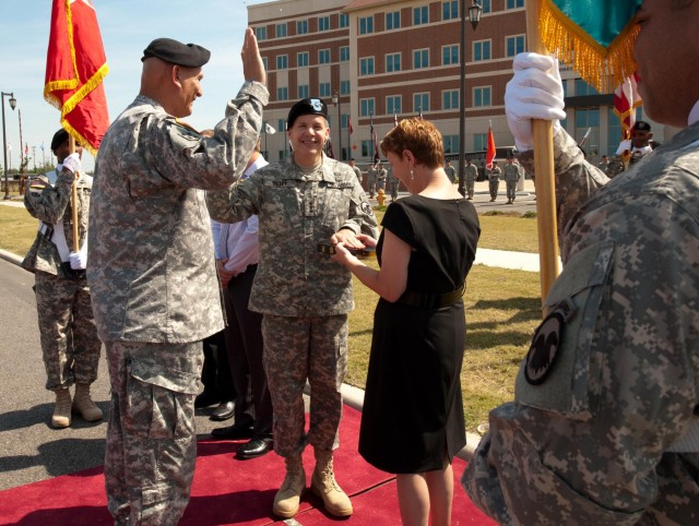 Lt. Gen. Talley takes command of Army Reserve