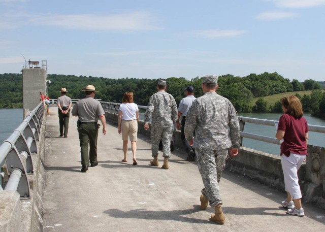 Dam Tour 2
