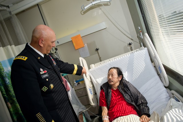 CSA visits Long Beach Veterans Affairs Medical Center