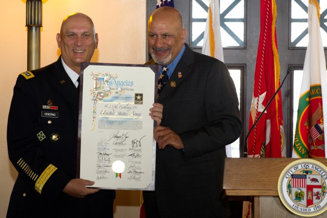 Odierno visits Soldiers, local leaders in L.A.