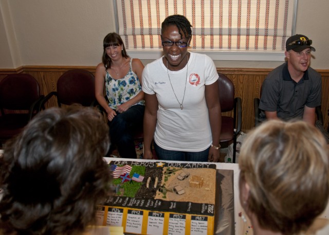 Fort Bragg celebrates 237th Army birthday with cake contest
