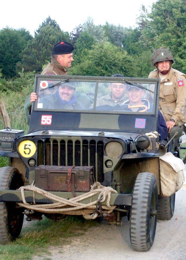 U.S. Army colonel jumps at Normandy reenactment