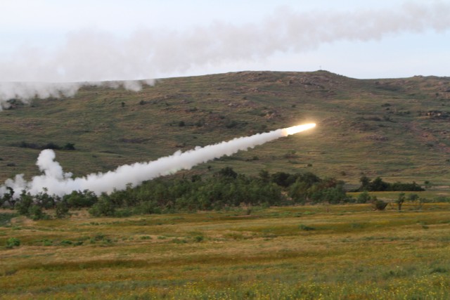 HIMARS firing