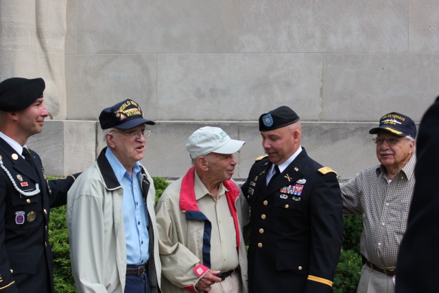 10th Mountain Division Soldiers participate in WWII Memorial Wreath Laying Ceremony