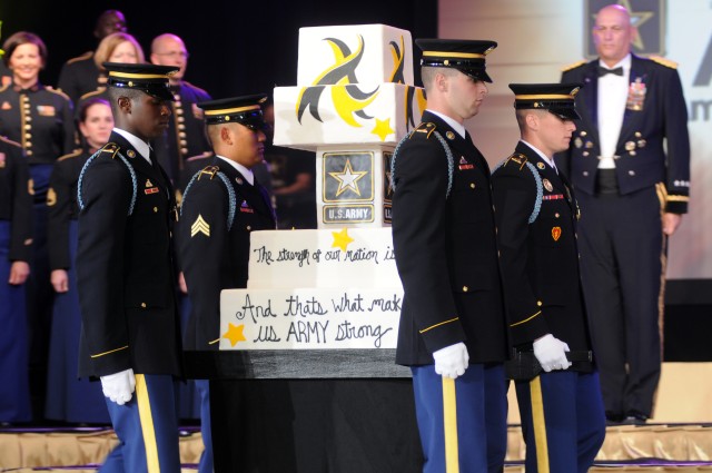 Army birthday ball a celebration of Soldiers, history