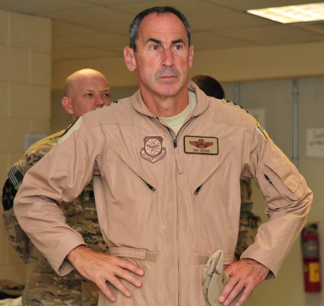 Gen. Johns, Maj. Gen. Dowd tour the DFIP