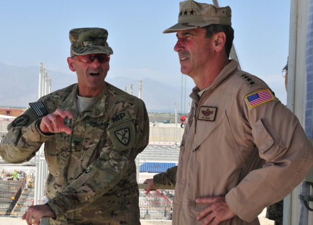 Gen. Johns, Maj. Gen. Dowd tour the DFIP