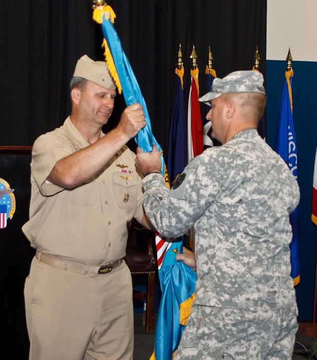 Anniston distribution center welcomes new commander
