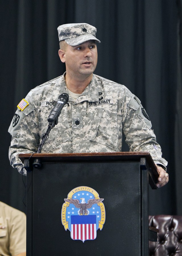 Anniston distribution center welcomes new commander