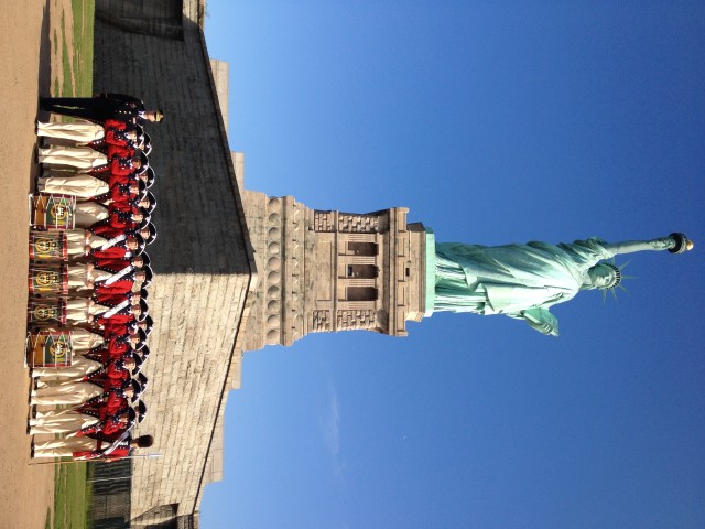 Big Apple; Big Army; Big Plans