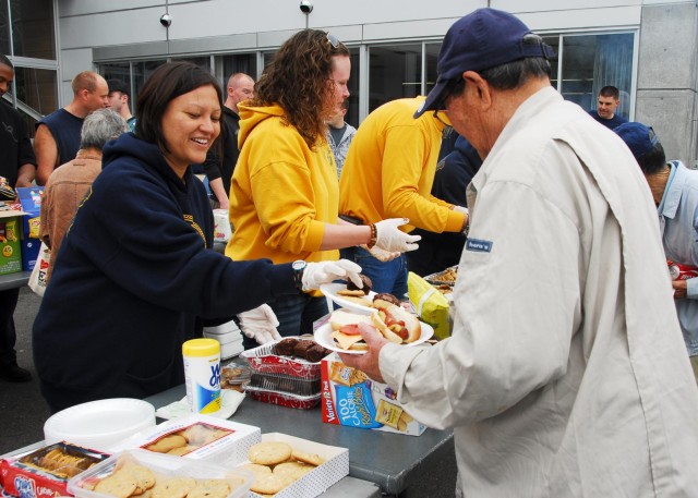 Navy Misawa CPO 365 Program helps tsunami victims