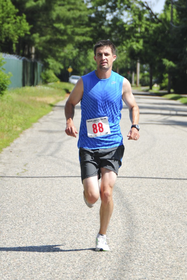 Natick opens up to community in 5K race