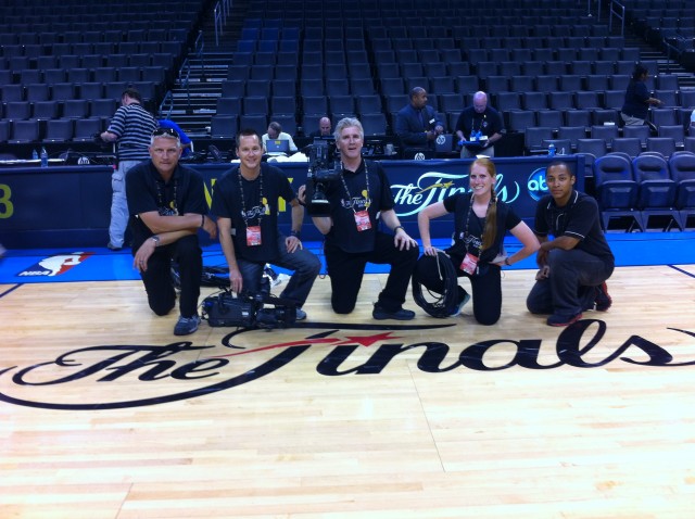 Division West Soldiers work at 2012 NBA Finals