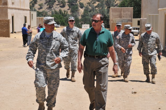 Robert Smiley observes training at Fort Hunter Liggett