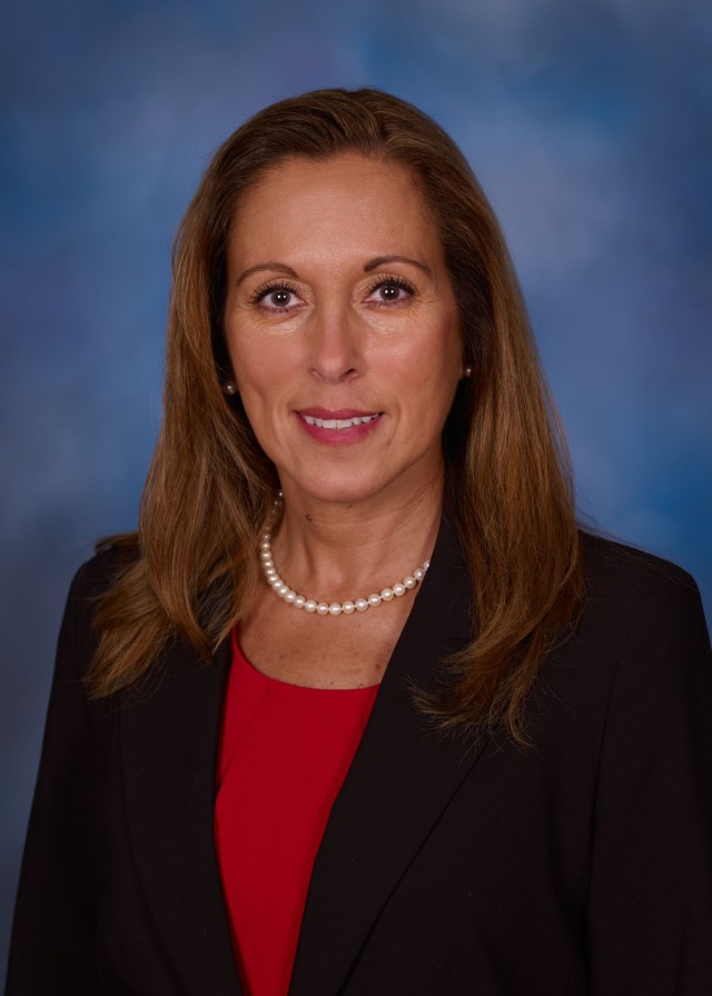 Arlene Torres, CERDEC S&TCD Program Analyst