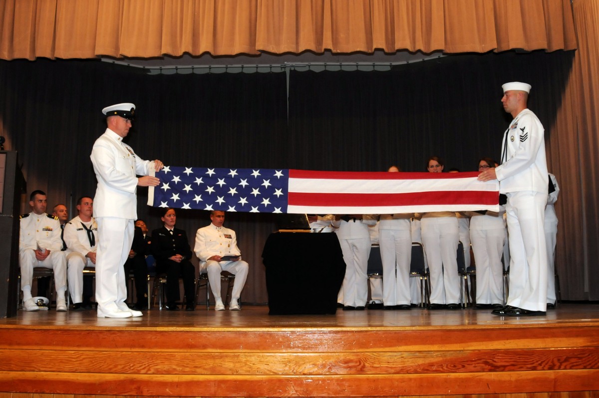 Service Members Gather At Presidio To Honor Fallen Sailor Article The United States Army 