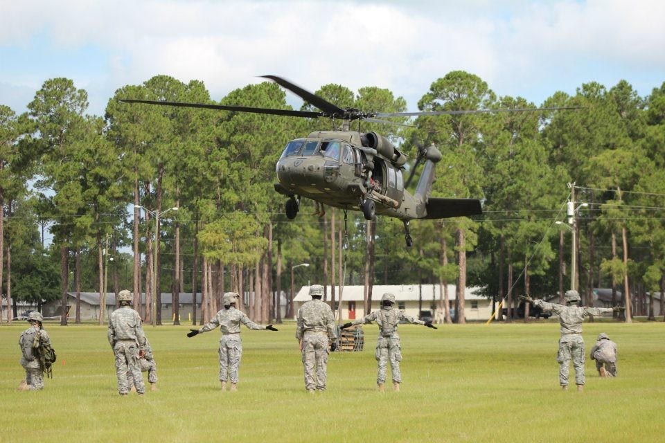 Sling load prepares Quartermasters for future | Article | The United ...